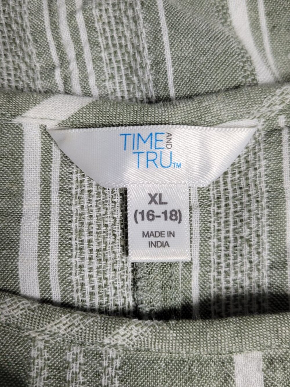 Time and Tru Green Striped Tie-Hem Blouse - Picture 9 of 10